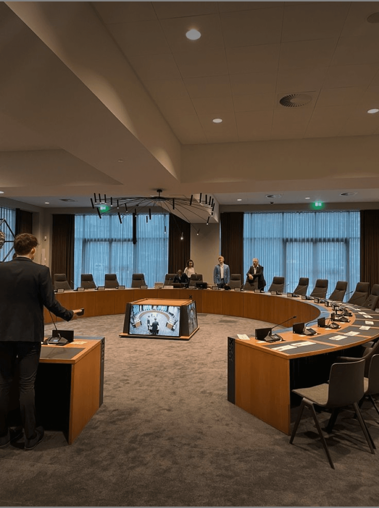 Government & Public Institutions